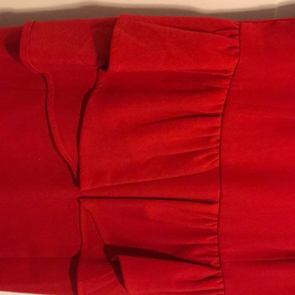 Michael Kors Pencil Dress w/Ruffles - Picture 4 of 4